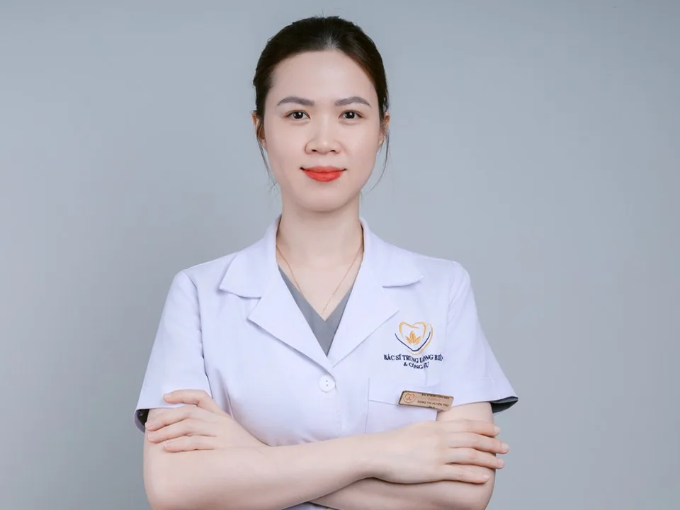 Bác sĩ Đặng Thị Huyền Thu, Trưởng phòng Chỉnh nha cơ sở Long Biên