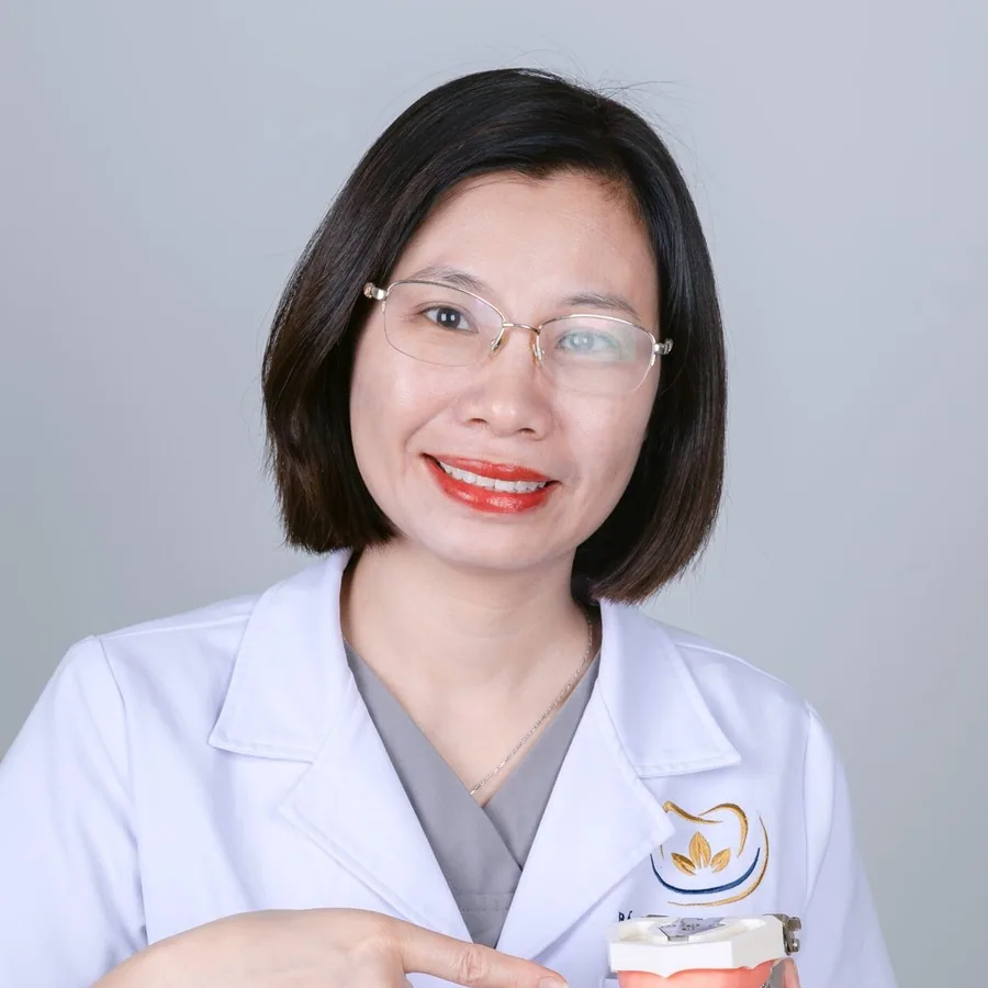 Bác sĩ Chuyên khoa I Nguyễn Thị Thu, chuyên gia chỉnh nha tăng trưởng