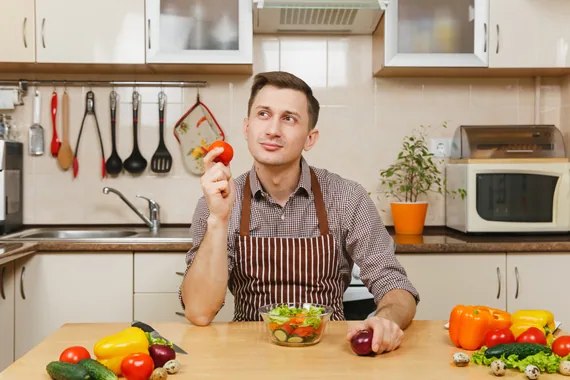 Đau khớp động - Cảnh báo về chế độ ăn uống và thói quen không tốt!