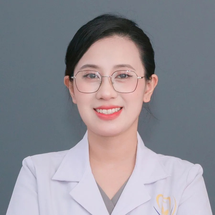 Bác sĩ Nguyễn Thị Thùy Ninh, bác sĩ điều trị tổng quát tại Nha khoa Phố Sủi, Gia Lâm