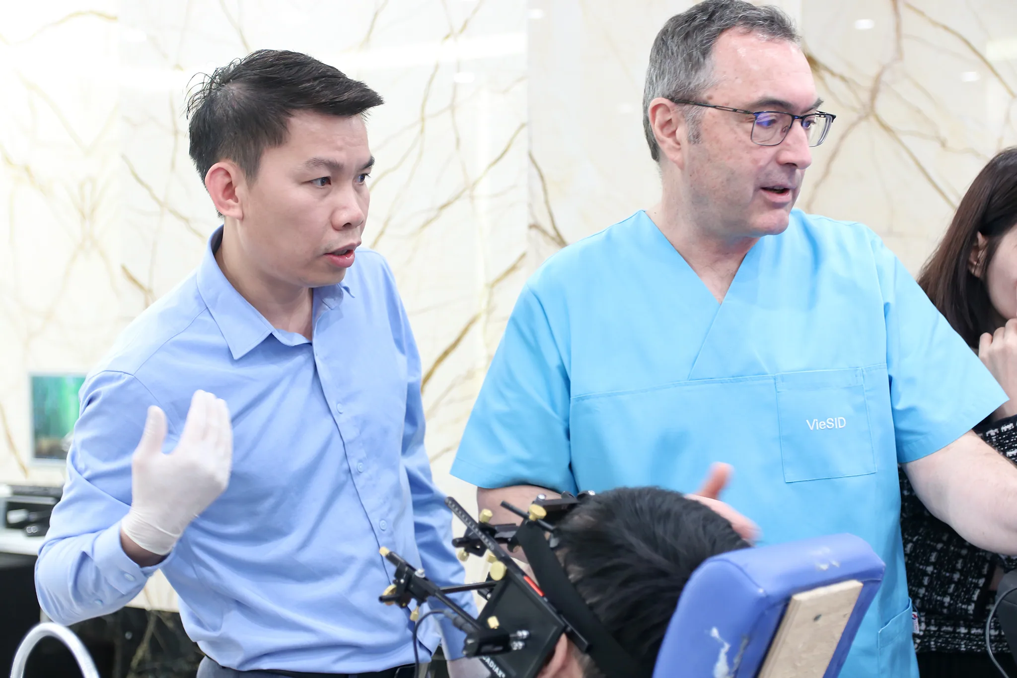 Đo lồi cầu đồ có đau không? Quy trình tại Long Biên